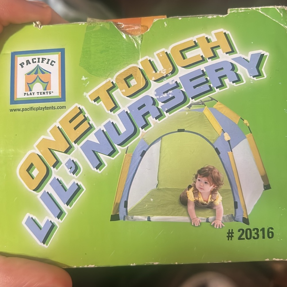 The Pacific Play Tents One Touch Beach Tent in Green/Blue/Yellow